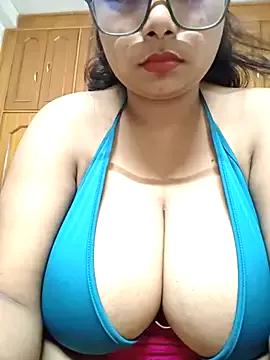 Goddess_Of_Luust from StripChat is Freechat