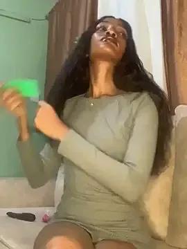 GoddessVee from StripChat