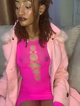 GoddessVee from StripChat