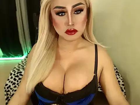 Explore our live girls sluts from our Custom and Multi clubs and checkout exclusive access to highly interactive content, such as shape, hair, titties, pussy type and many more.