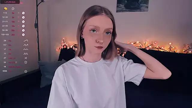 Golden_dawn from StripChat is Freechat