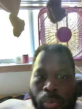 goodboybaddaddy from StripChat