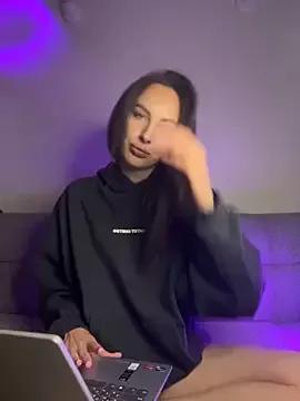goodgirldevil from StripChat