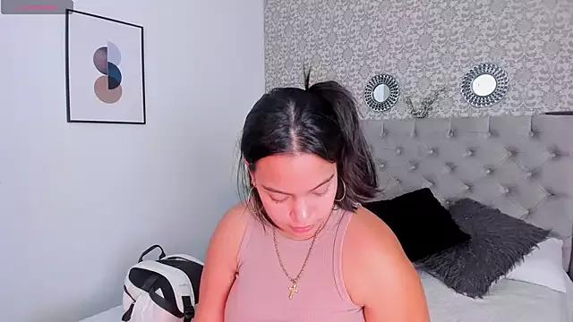 Grace_Hollis from StripChat is Freechat