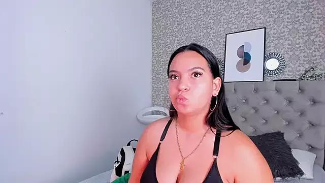 Grace_Hollis from StripChat is Freechat