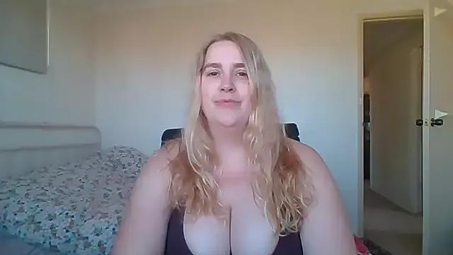 GracieMoon webcams show profile image 