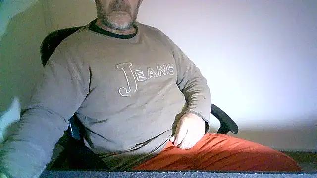 Greek_Passion from StripChat