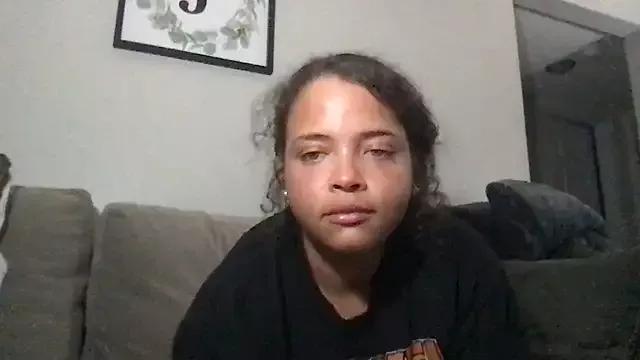 GreenEyedGoddess16 webcams show profile image 