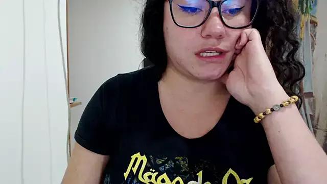 greeneyes_nurse from StripChat