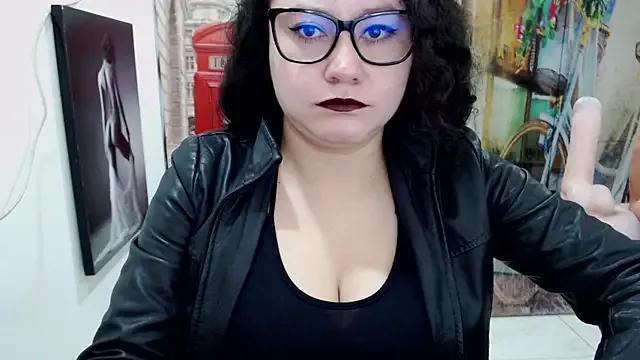 greeneyes_nurse from StripChat