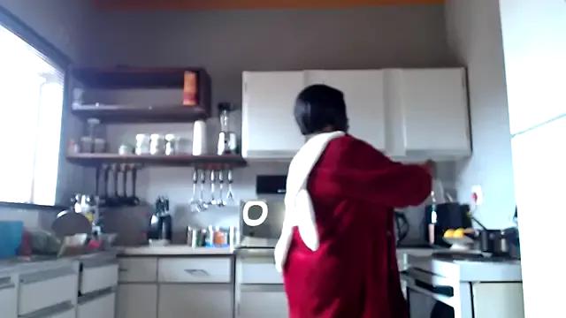 Gucci_Bx from StripChat