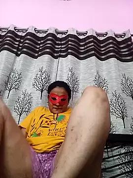 Gullapi from StripChat