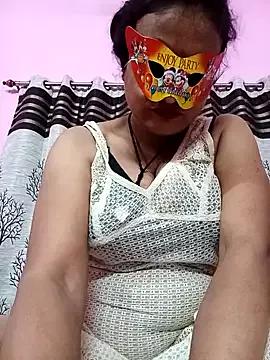 Gullapi from StripChat