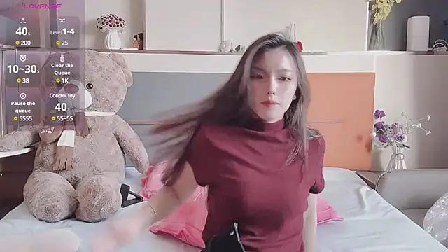 guoguo7777777 from StripChat
