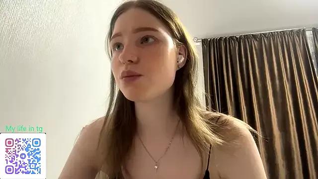GwenFay from StripChat is Freechat