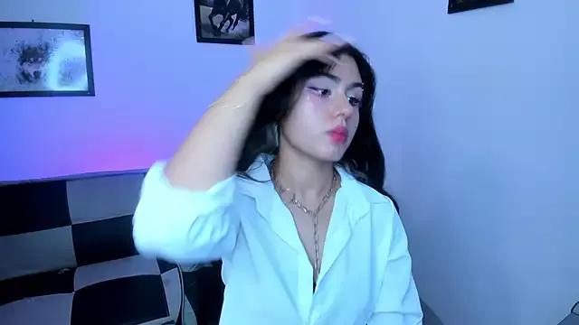 GwenHazel from StripChat is Freechat