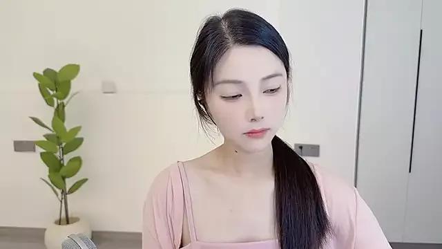 HaagenDazs_ from StripChat