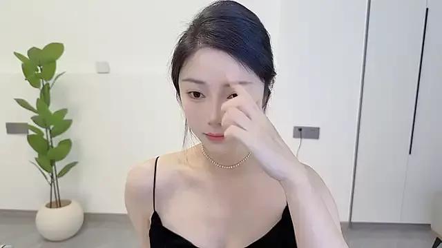 HaagenDazs_ from StripChat