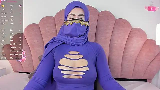 halabi_saha from StripChat