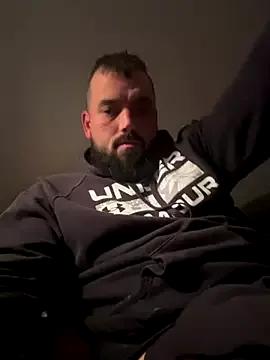 Halaras123 from StripChat