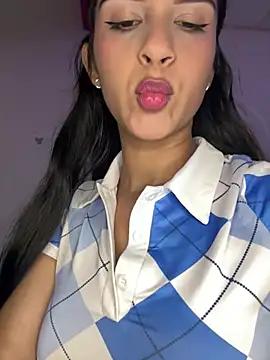halley5_ from StripChat