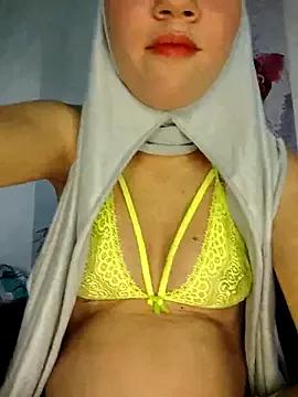 hanaa_18 from StripChat