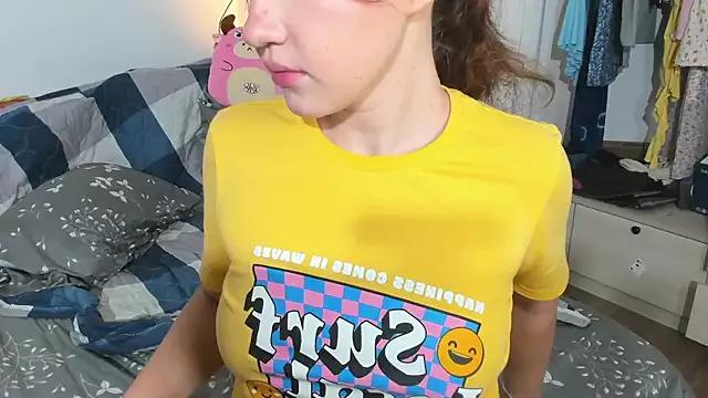 HanahW from StripChat
