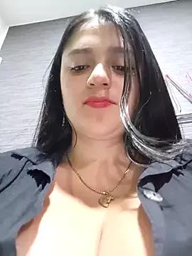 Explore our live girls sluts from our Custom and Multi clubs and checkout exclusive access to highly interactive content, such as shape, hair, titties, pussy type and many more.