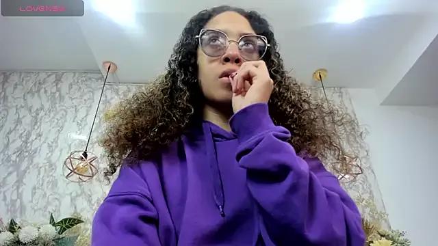 Hanna_Cornee_ webcams show profile image 