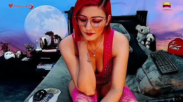 Hanna_Luna from StripChat