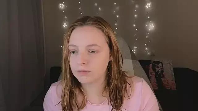 Hanna_melon from StripChat is Freechat