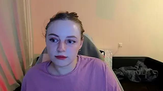 Explore our live girls sluts from our Custom and Multi clubs and checkout exclusive access to highly interactive content, such as shape, hair, titties, pussy type and many more.