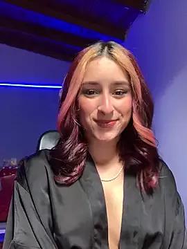 hannaa_brown from StripChat