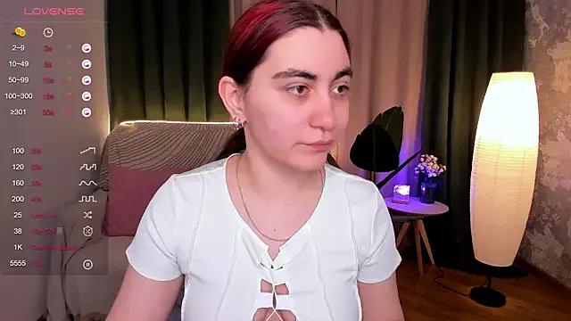 Explore our live girls sluts from our Custom and Multi clubs and checkout exclusive access to highly interactive content, such as shape, hair, titties, pussy type and many more.