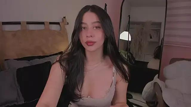 hannah_brady from StripChat
