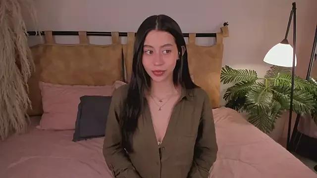 hannah_brady from StripChat