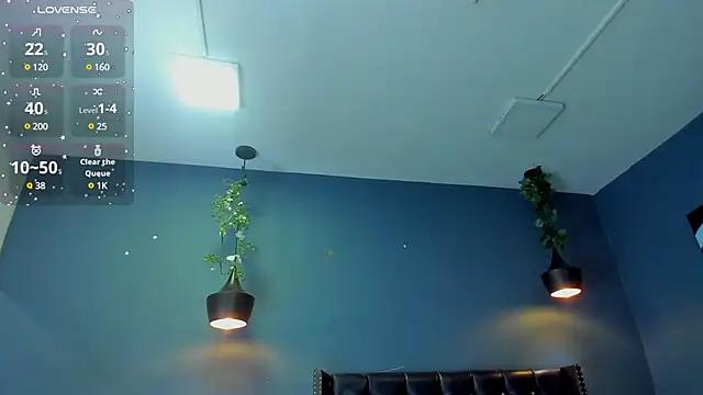 Hannah_Miller__ from StripChat