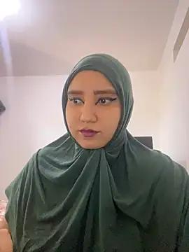 hannahayat from StripChat