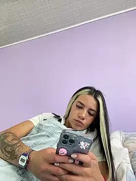 Explore our live girls sluts from our Custom and Multi clubs and checkout exclusive access to highly interactive content, such as shape, hair, titties, pussy type and many more.