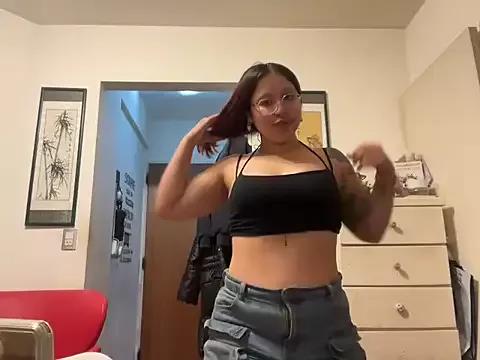 Hannahtwerk from StripChat is Freechat