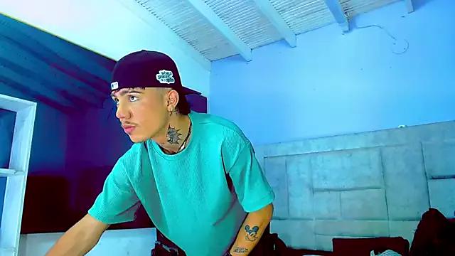 HannibalLester from StripChat is Freechat
