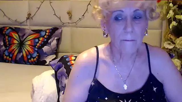 HappyWomanOn from StripChat is Freechat