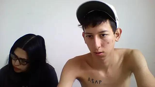 Harris_Annie from StripChat