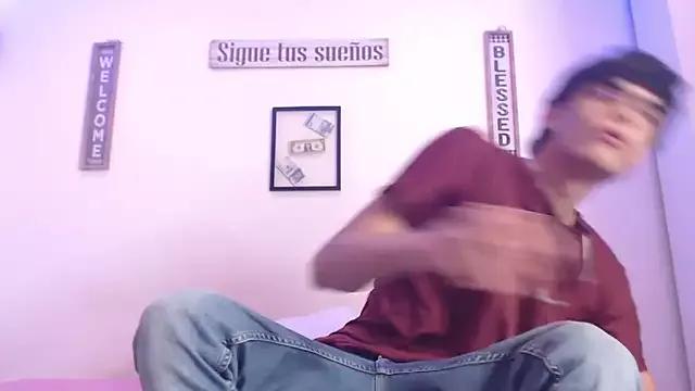 harrytomson_1 from StripChat