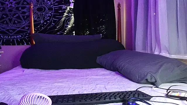hazelkitty69 from StripChat is Freechat