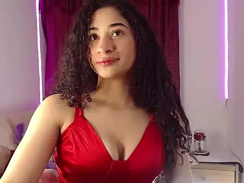 Explore our live girls sluts from our Custom and Multi clubs and checkout exclusive access to highly interactive content, such as shape, hair, titties, pussy type and many more.
