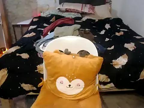 Hebefemme from StripChat