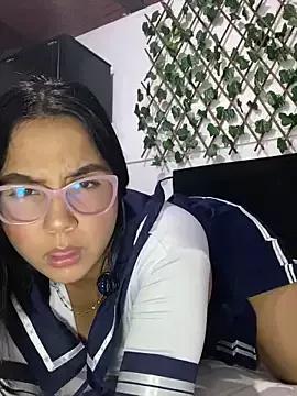 HeillyStone from StripChat is Freechat
