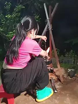 Helen-Tran from StripChat