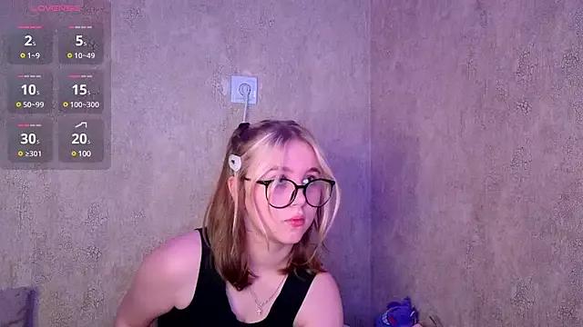 Helen_drims from StripChat
